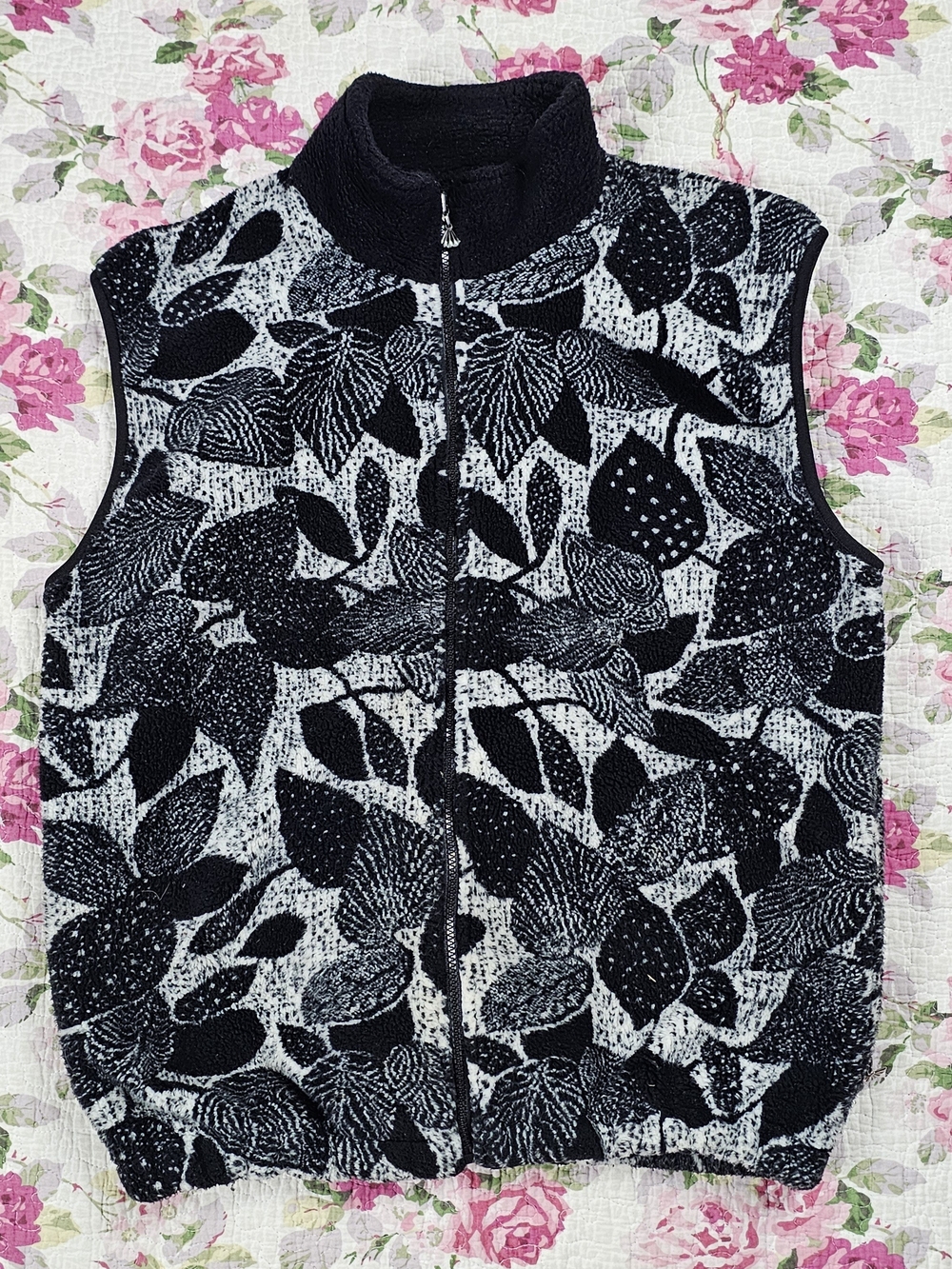 Vintage Norm Thompson Women’s Floral Fleece Full Zip Mock Neck Sweater Vest